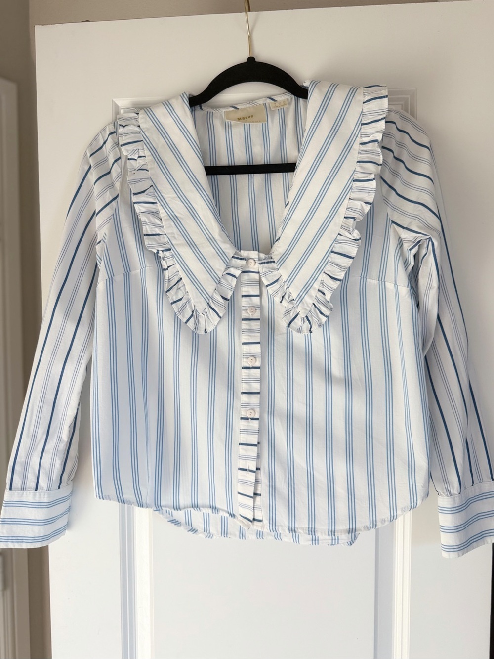 Maeve by Anthropologie White and Light Blue Striped Ruffle Collar Button-Down